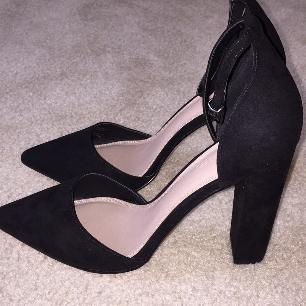 ASOS Strap Chunky Heel - Picture 2 of 5